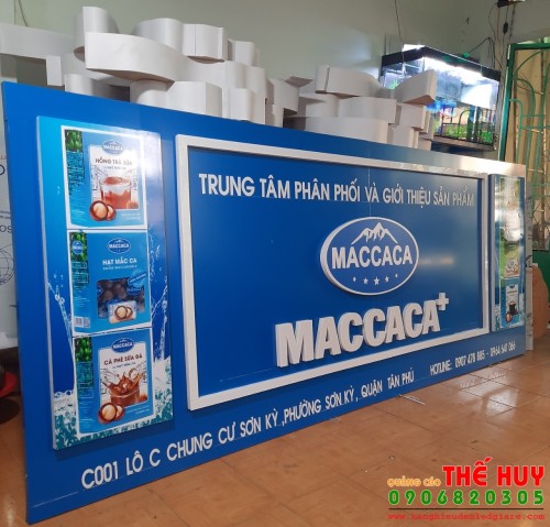 Bảng hiệu alu MACCACA